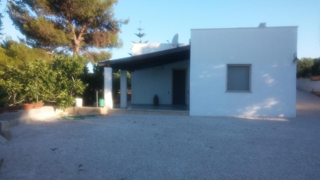 Villa "Posto Cantoro" Marina Di Pescoluse Værelse billede